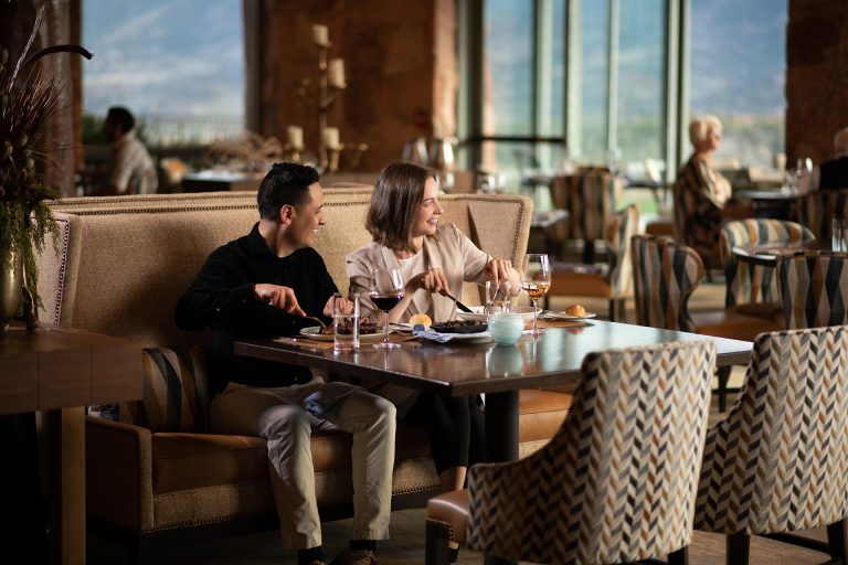 A Day in the Life: How Members Maximize Their Country Club Benefits